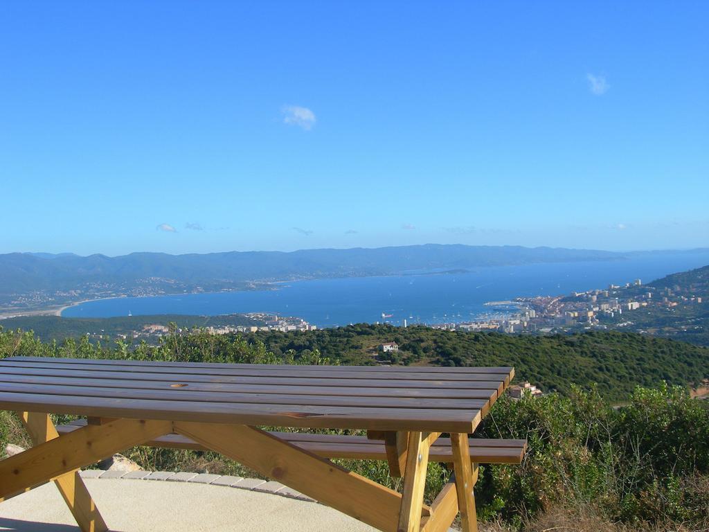 Gites Sassone, Vue Panoramique Sur Ajaccio Et La Mer Alata Pokoj fotografie